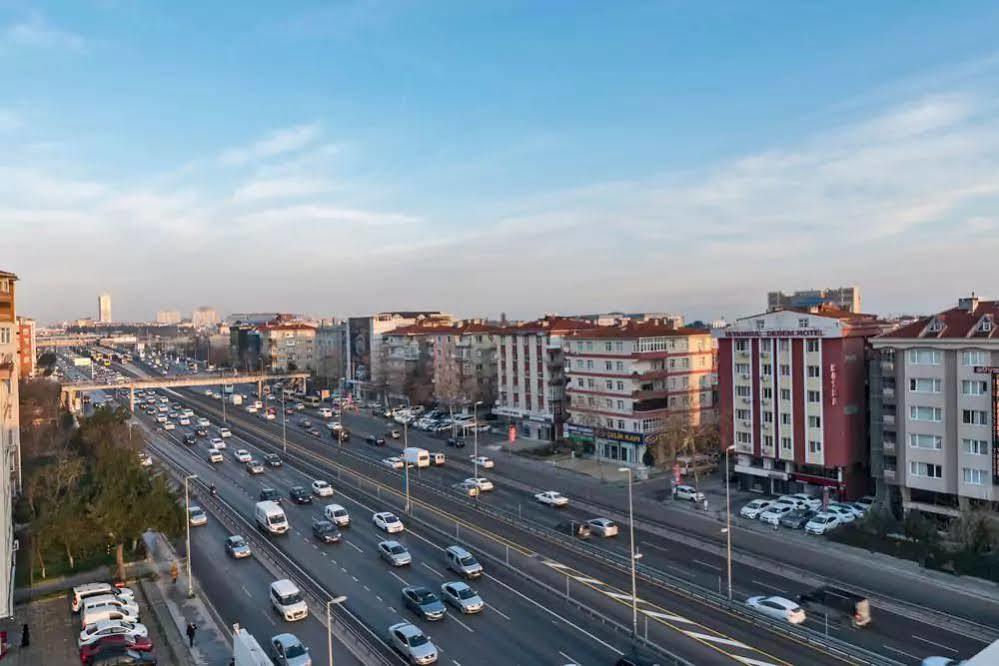 Готель Land Park 4*